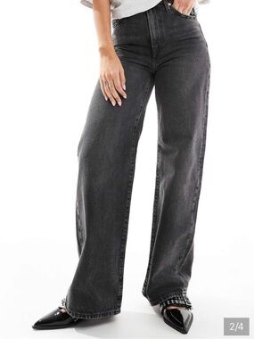 Levi's Wide Leg Jeans in Washed Black
